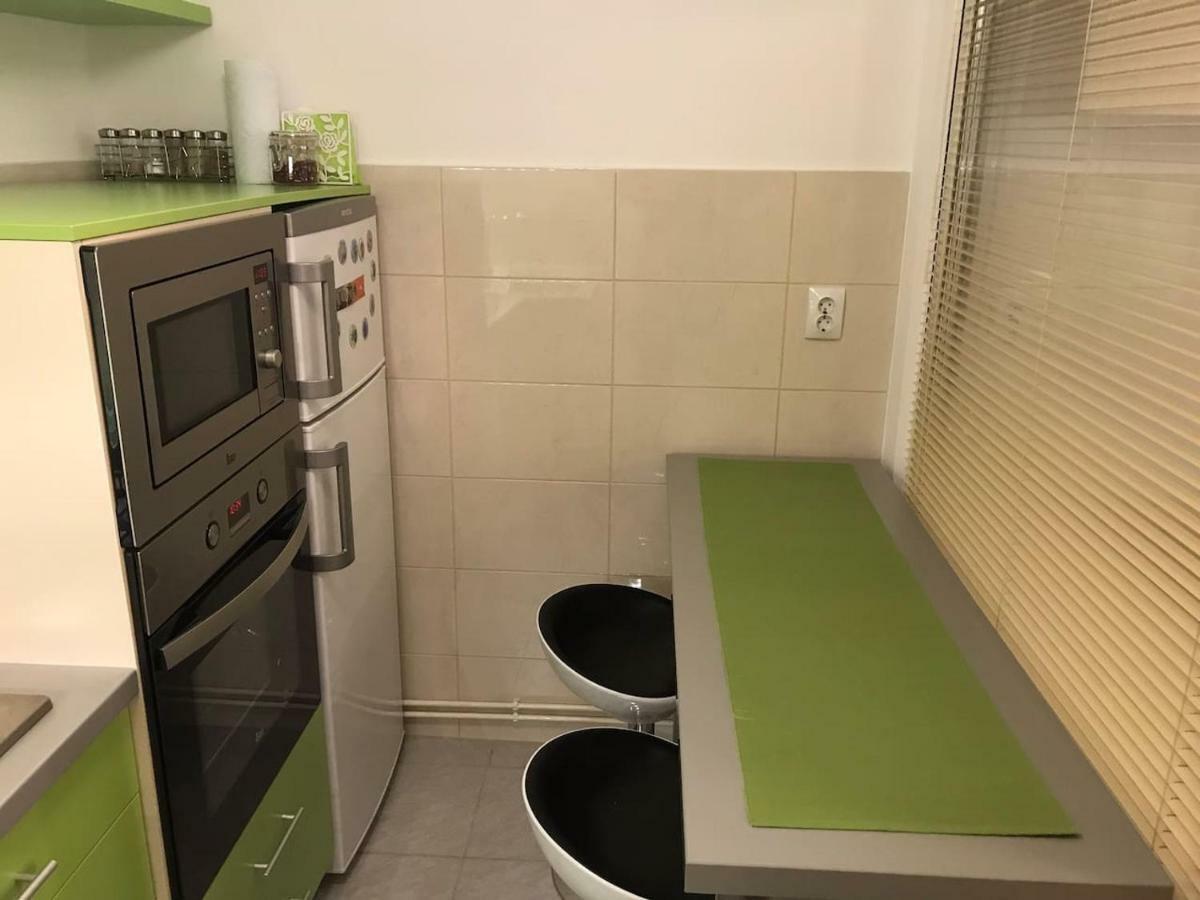Idefix Apartment Cluj-Napoca Extérieur photo